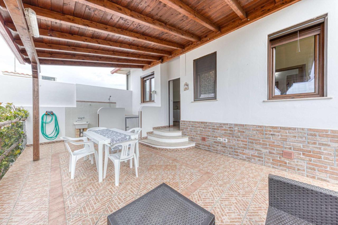Villetta Climatizzata Mar Torre San Giovanni Exterior foto